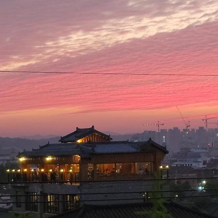 Jeongga Hanok Jeonju Buitenkant foto